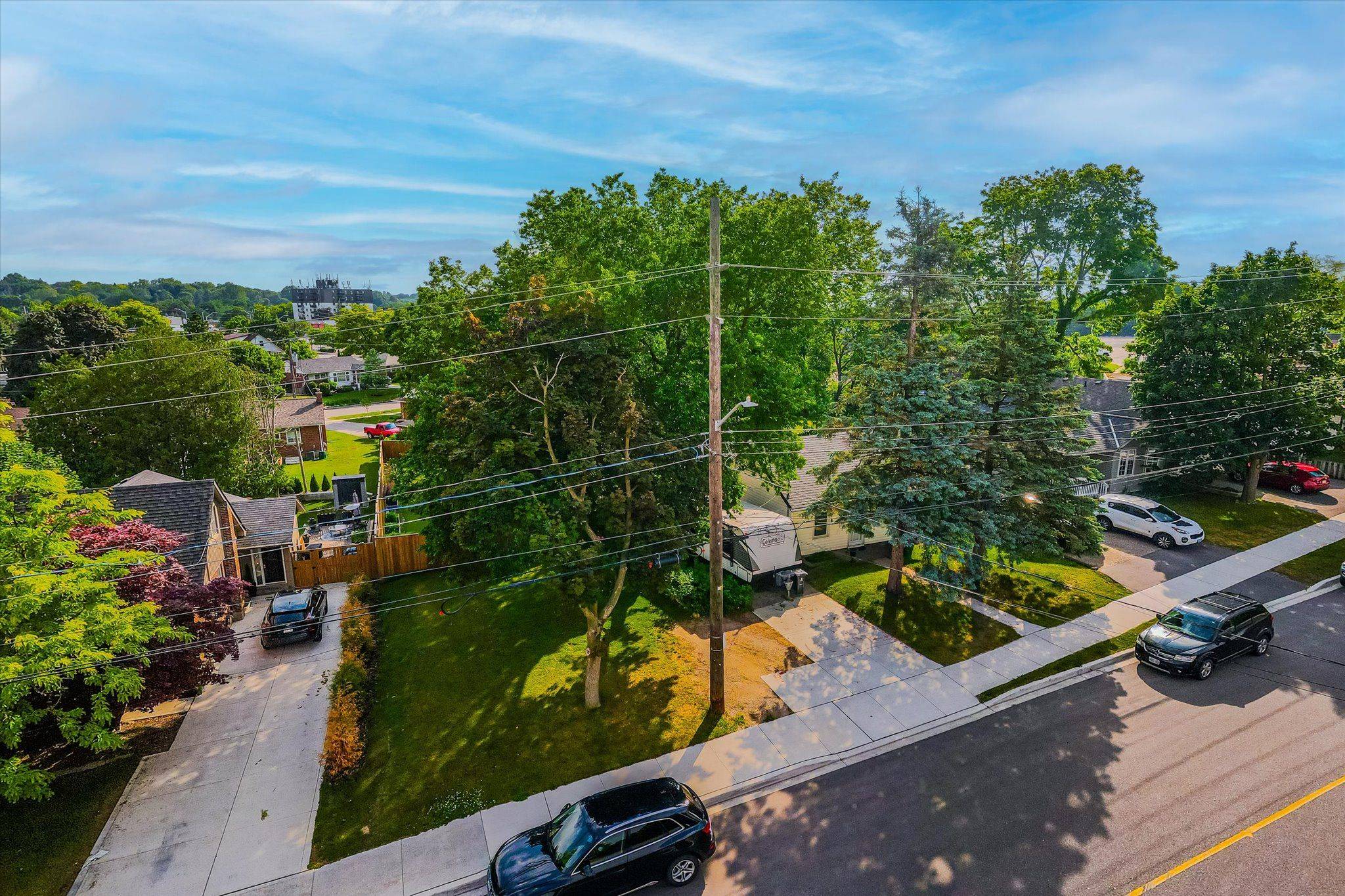 Guelph, ON N1E 4Y4,151 Metcalfe ST
