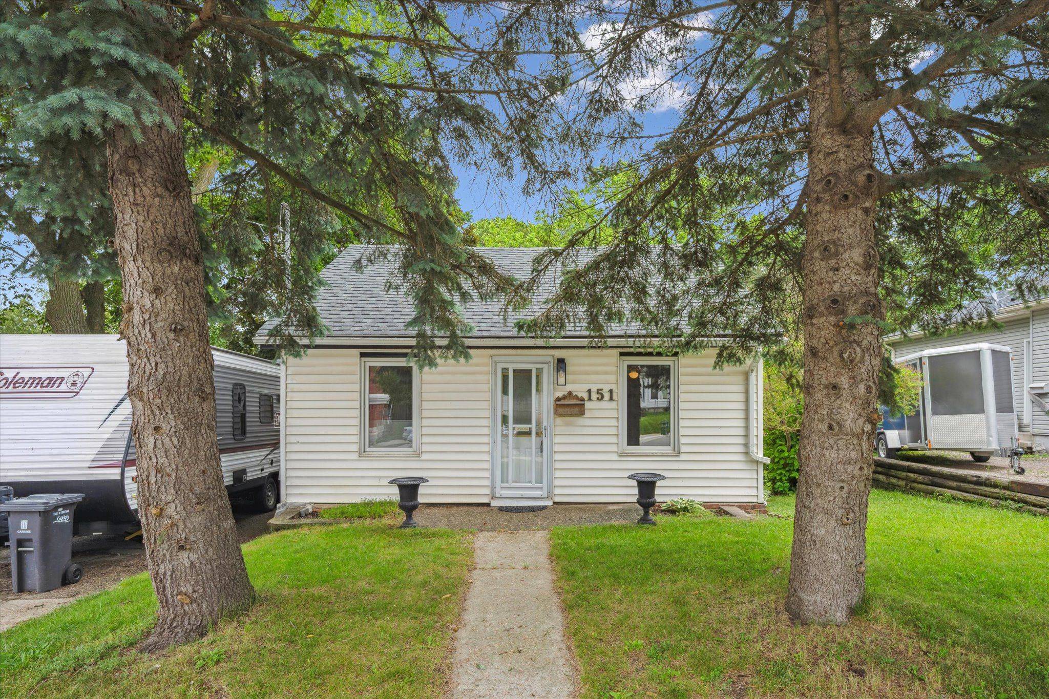 Guelph, ON N1E 4Y4,151 Metcalfe ST