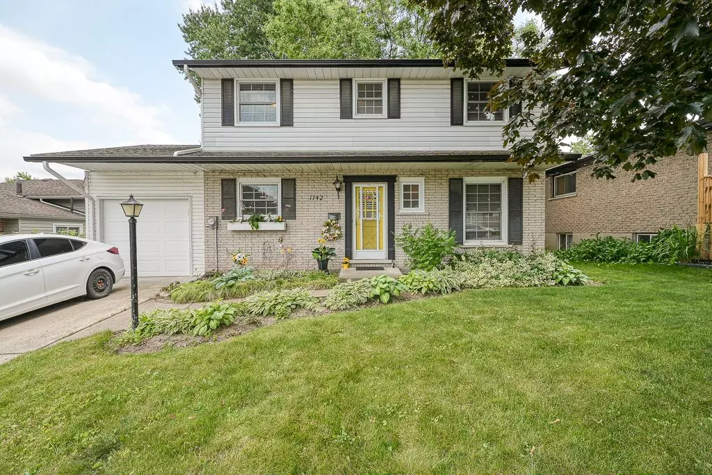 Woodstock, ON N4S 8E8,1142 BENNETT TER
