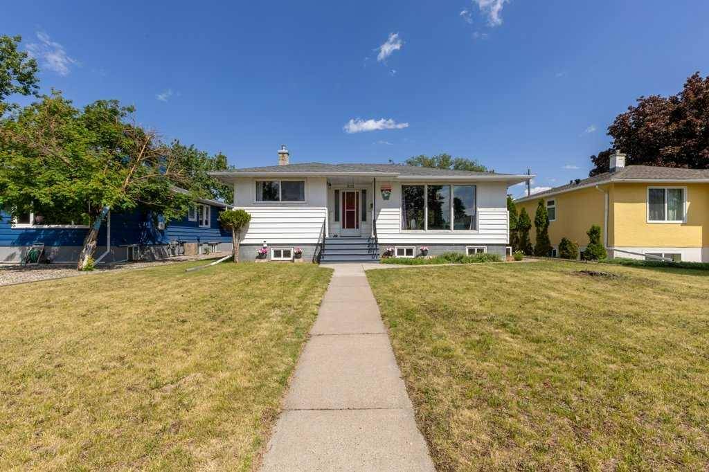 505 26 ST S, Lethbridge, AB T1J 3R3