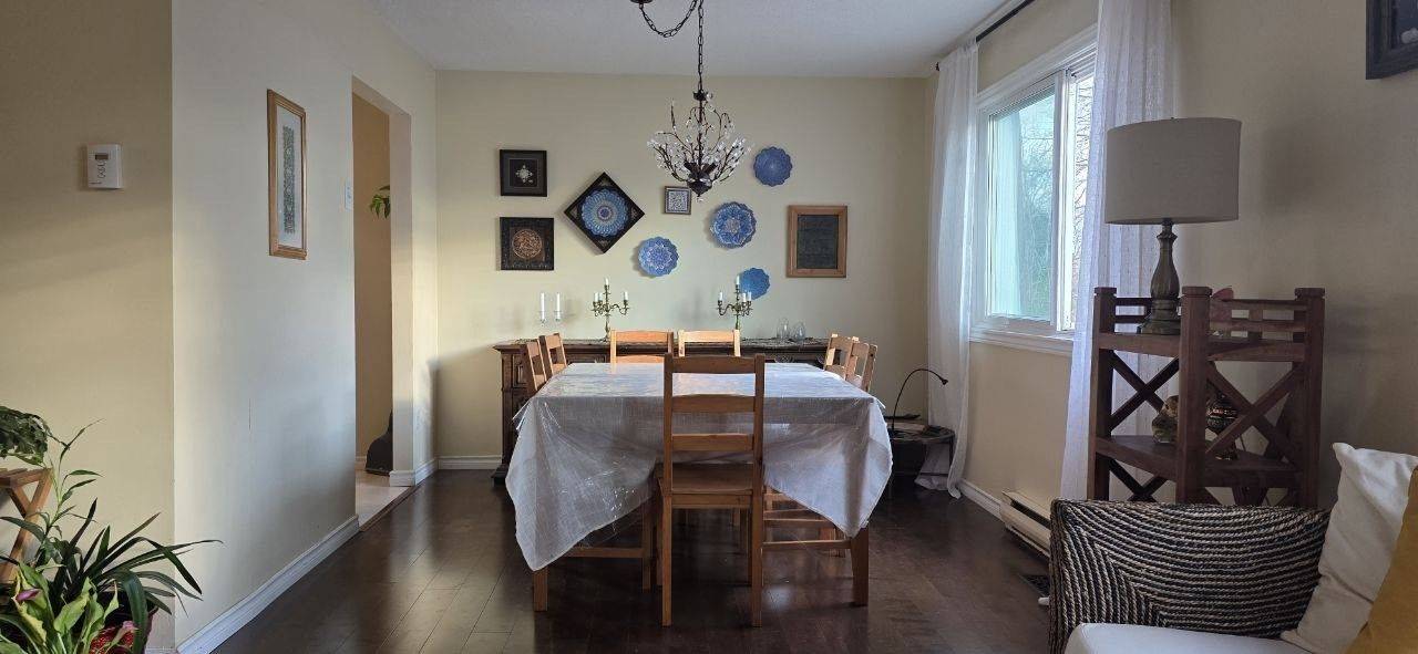 69 Silas Hill DR #Upper L, Toronto C15, ON M2J 2X8