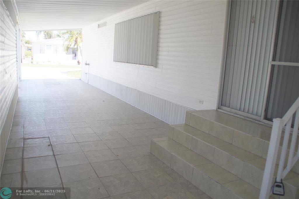 Fort Lauderdale, FL 33312,5261 SW 22nd Ave