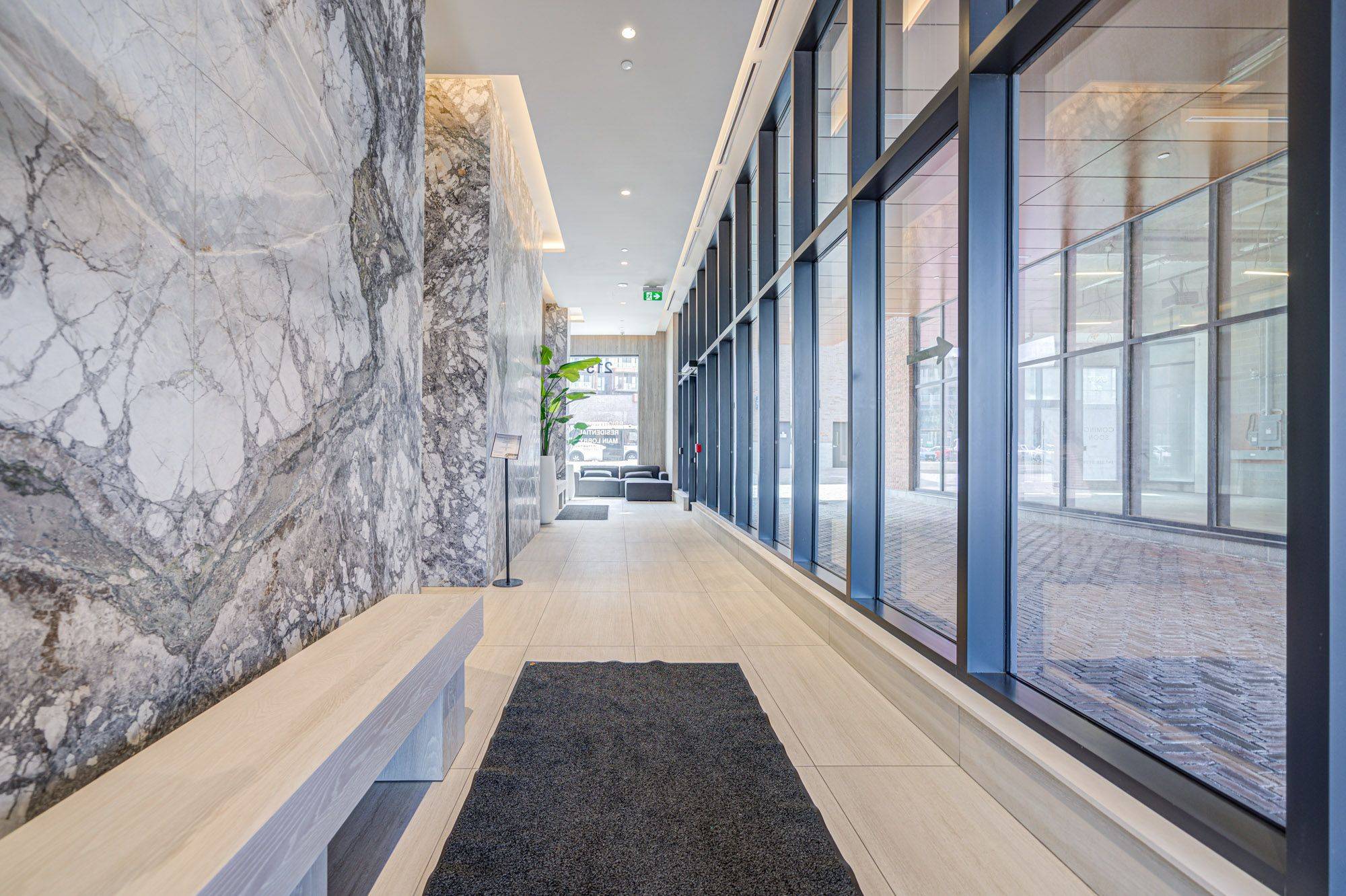 Mississauga, ON L5H 0A7,215 Lakeshore RD W #333