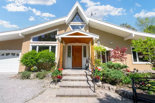 Georgina, ON L0C 1L0,15 Linda RD