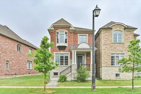 184 Paradelle DR,  Richmond Hill,  ON L4E 1E7