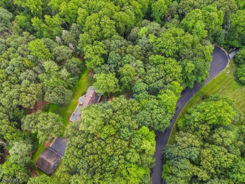 22 Saddle Hill Rd, Mendham Twp., NJ 07931
