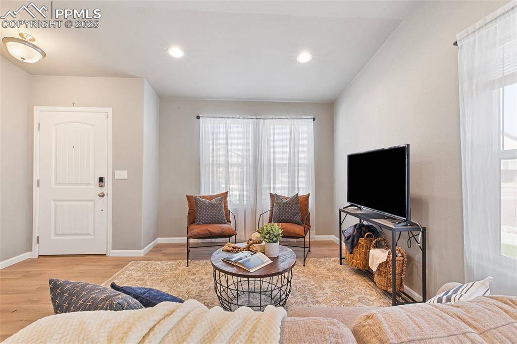 Colorado Springs, CO 80925,6431 Old Glory DR