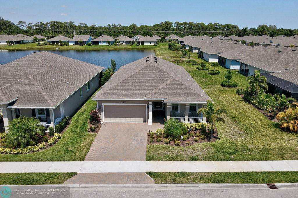 6020 Red Maple Mnr, Vero Beach, FL 32966