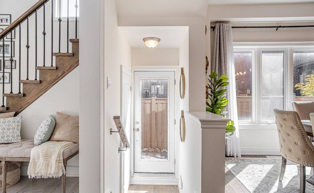 Brampton, ON L6Y 6C9,17 Prairie Creek CRES