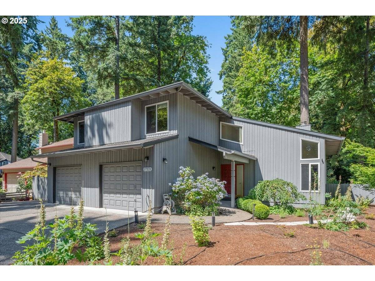 17221 SW OAKENSHIELD CT, Portland, OR 97224