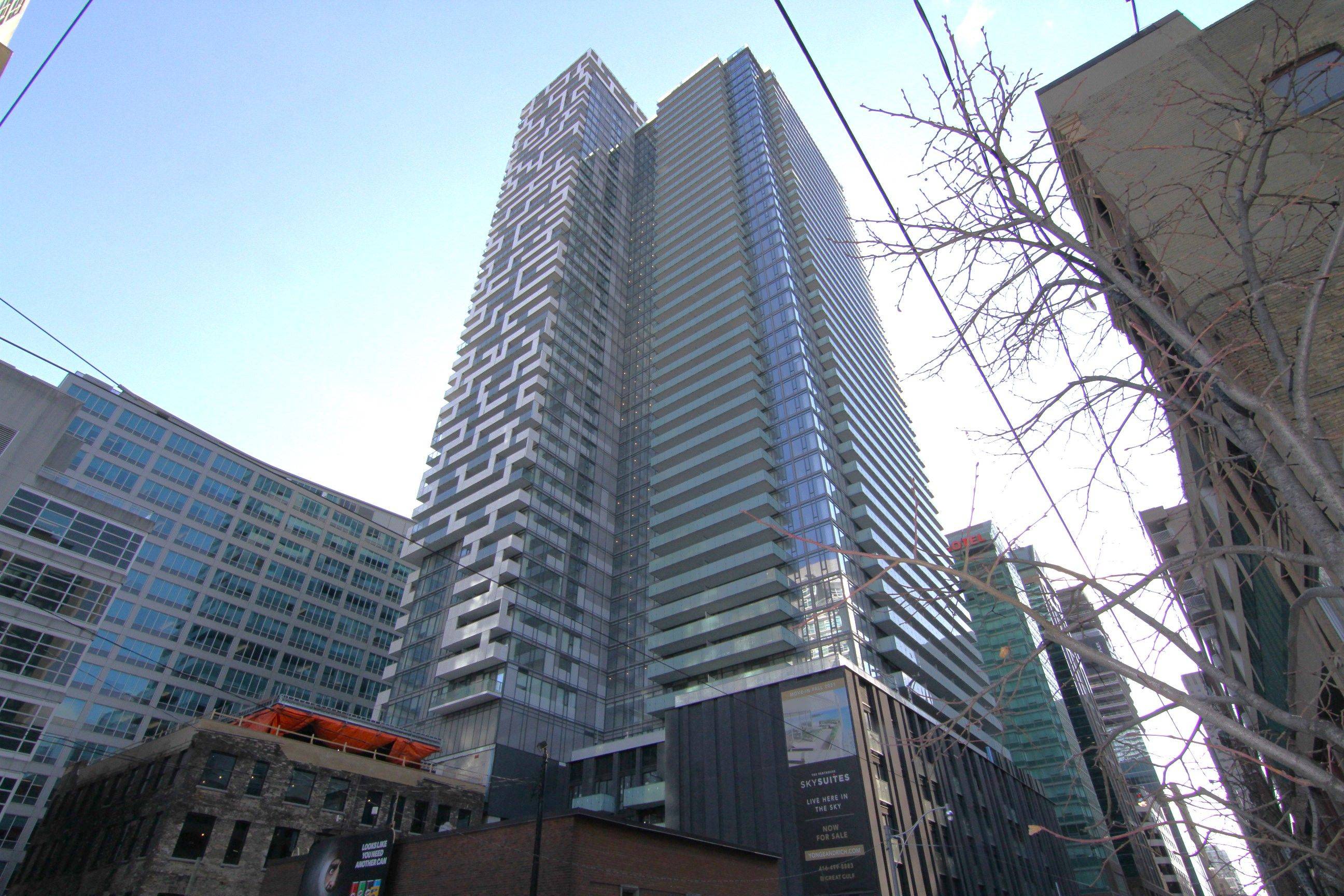 Toronto C08, ON M5C 0A6,25 Richmond ST E #1913