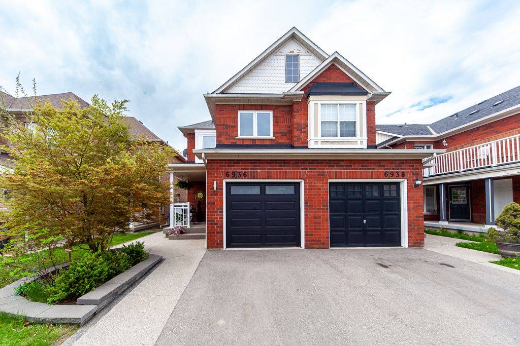 6936 Buttle Station PL, Mississauga, ON L5W 1B8