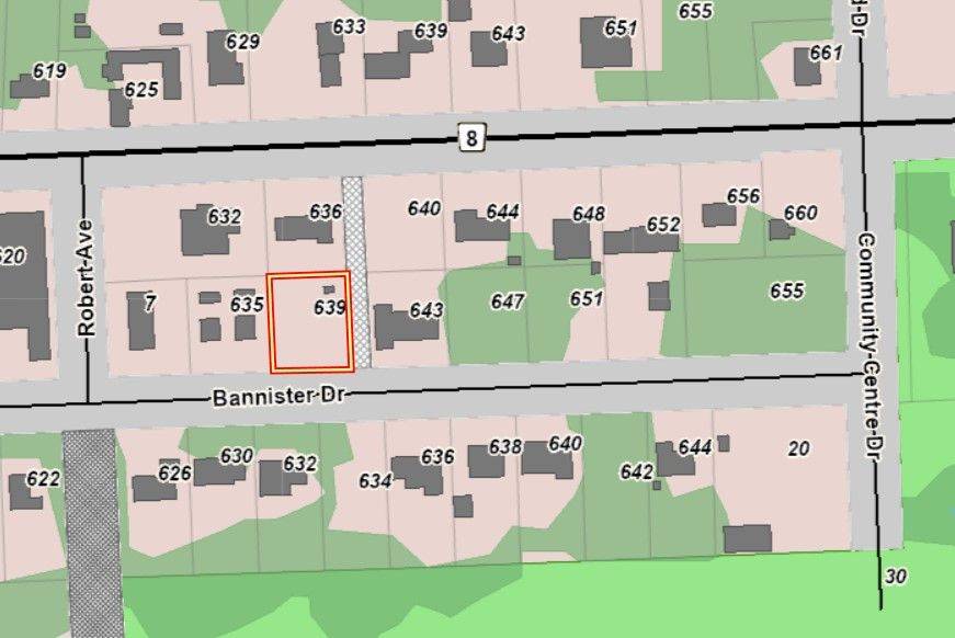 South Bruce Peninsula, ON N0H 2G0,639 Bannister DR