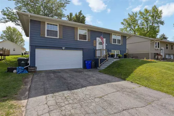 Cedar Rapids, IA 52402,6706 Boxwood Ln NE