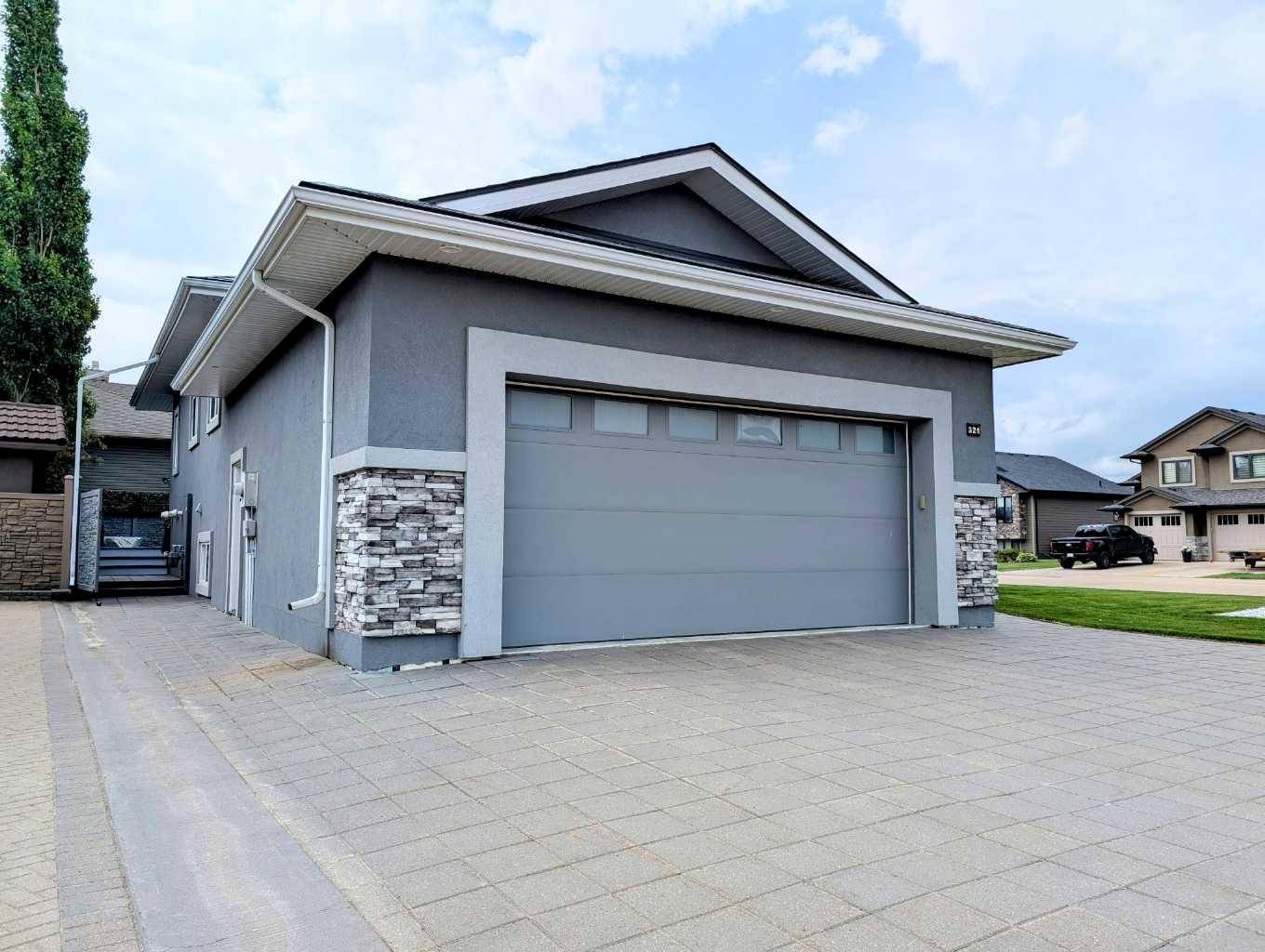 Slave Lake, AB T0G 2A3,321 13 ST Southeast