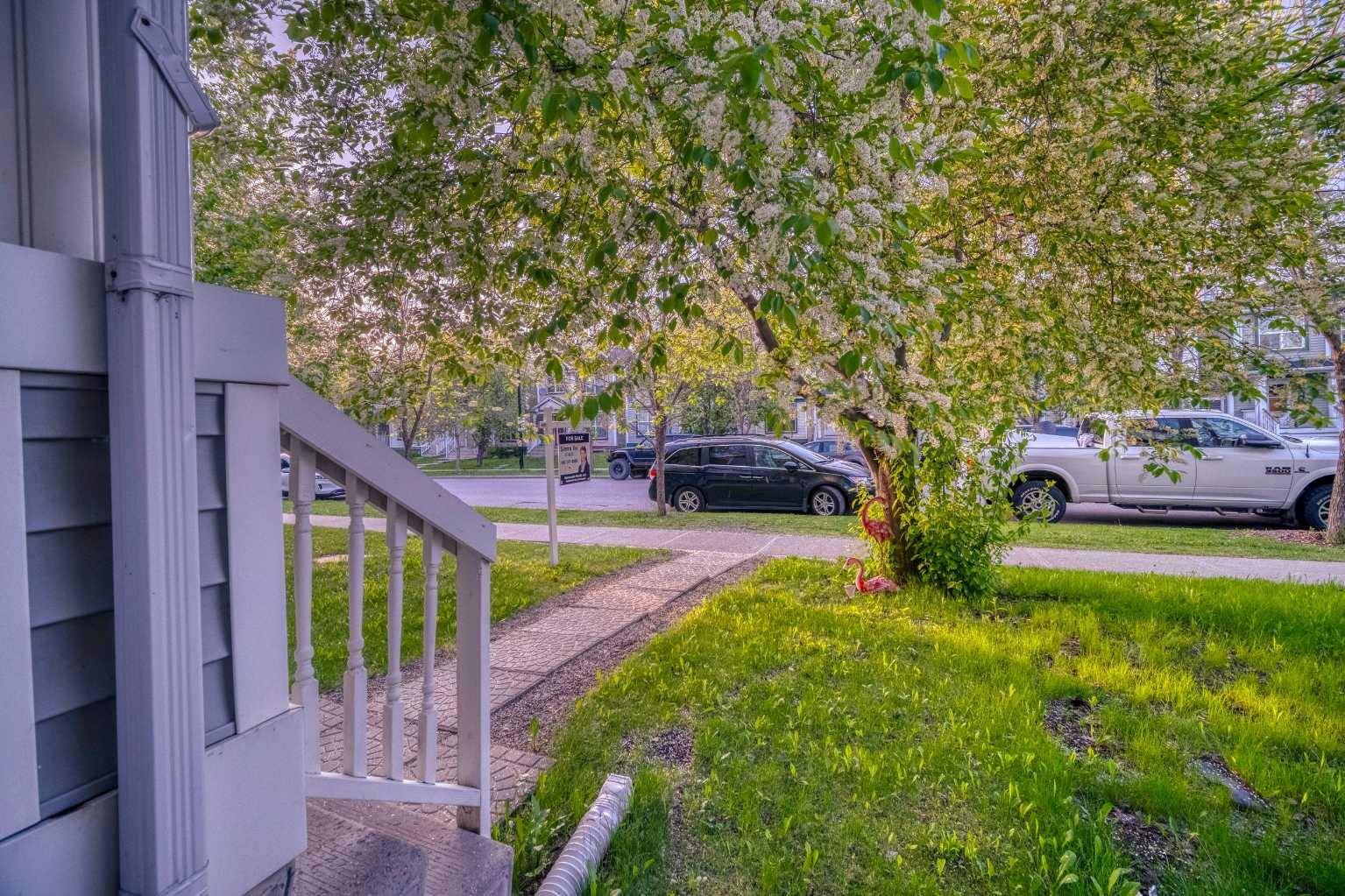Calgary, AB T2Z 3W7,81 Prestwick AVE Southeast