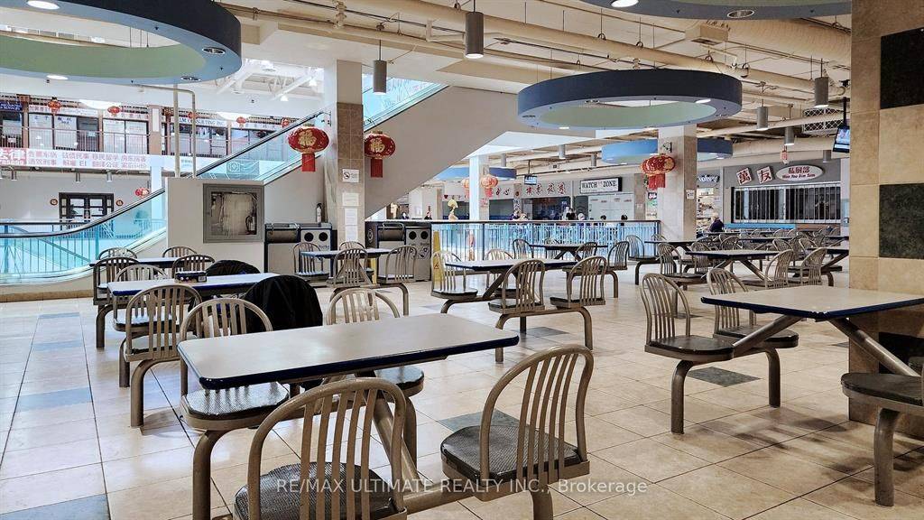 Toronto E07, ON M1S 5V9,4438 Sheppard AVE E #211