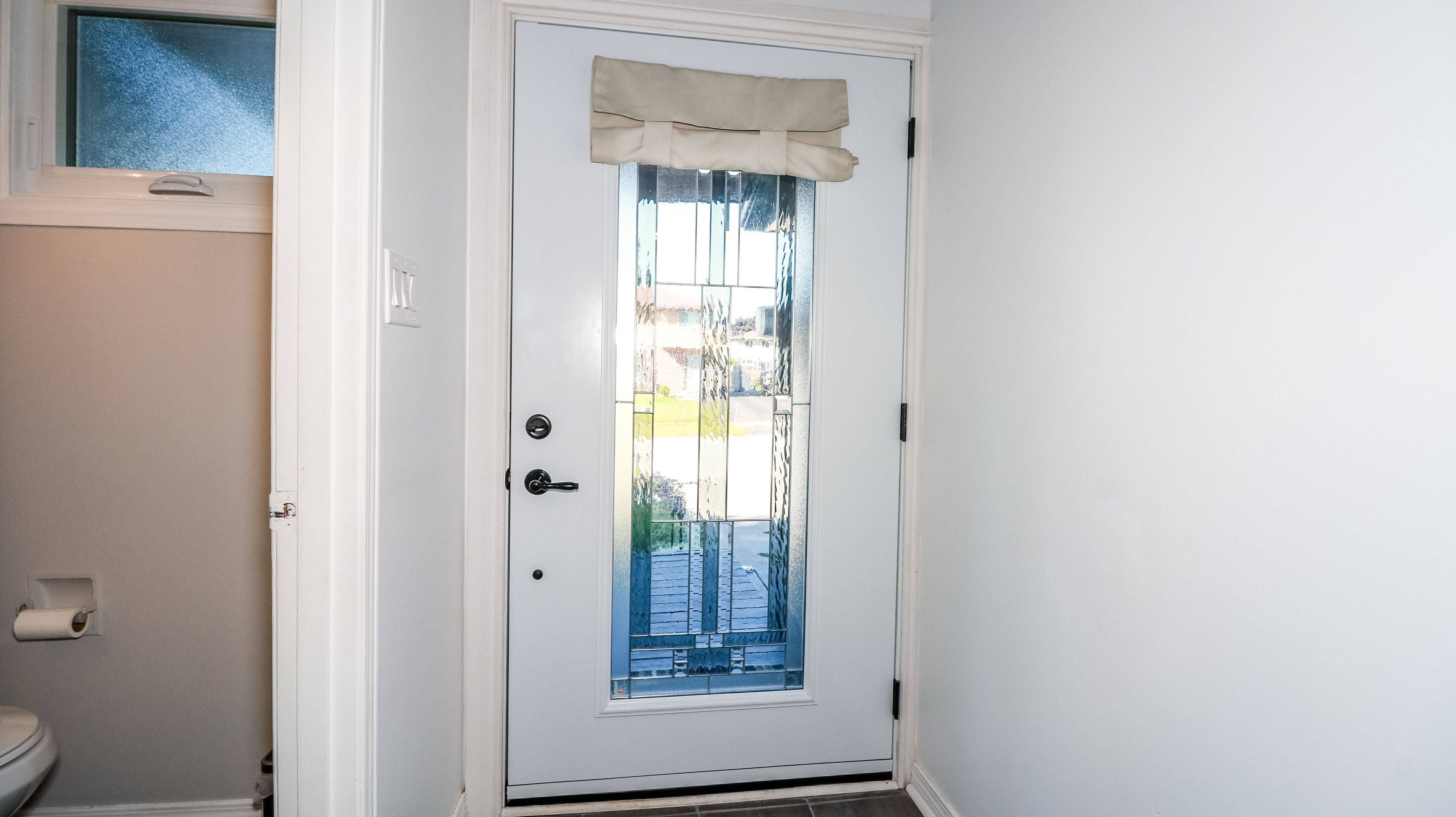 Barrie, ON L4N 4T7,96 Chaucer CRES