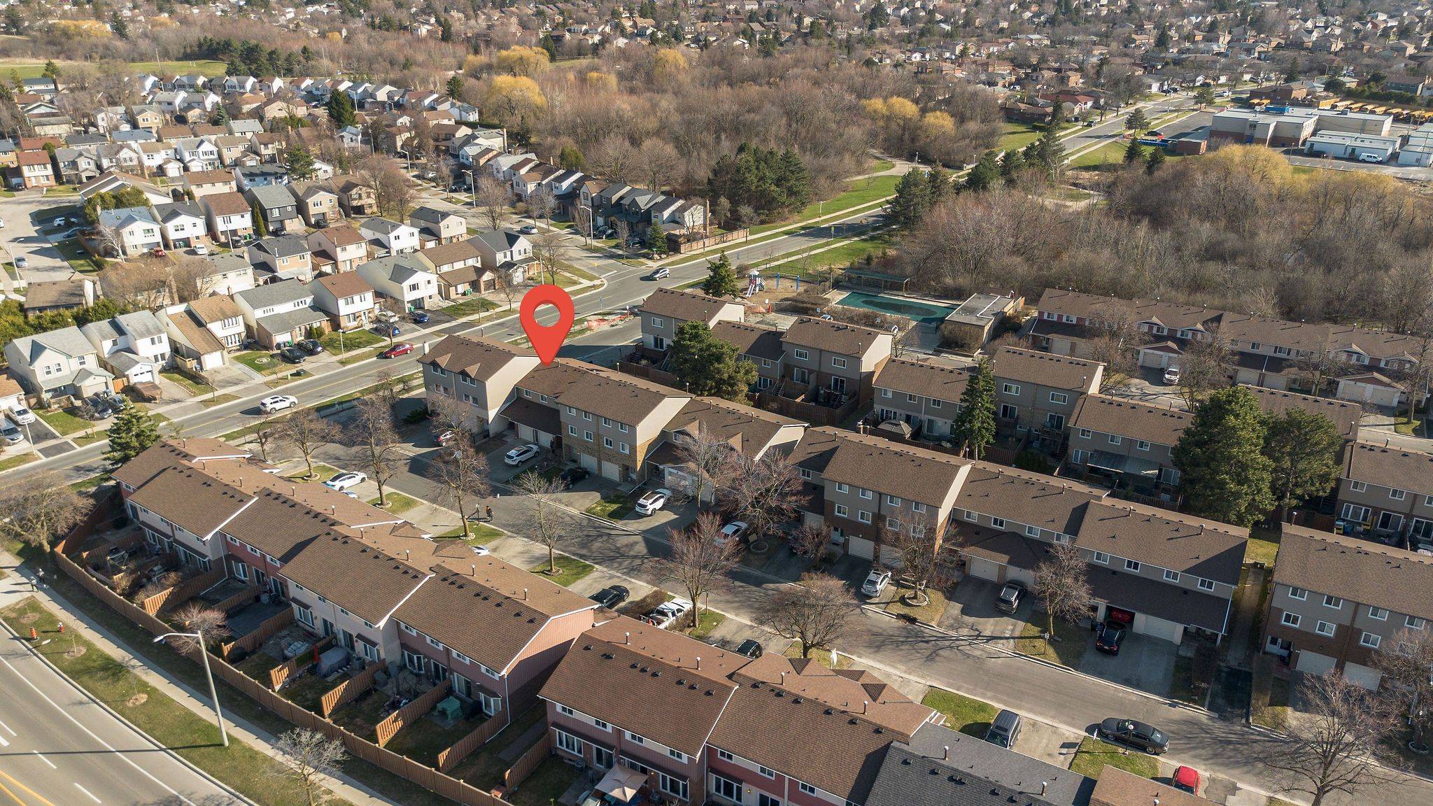 Brampton, ON L6S 3K1,73 CARISBROOKE CT #73