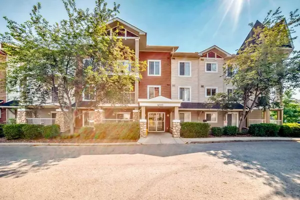 70 PANAMOUNT DR Northwest #4212, Calgary, AB T3K 5Z1