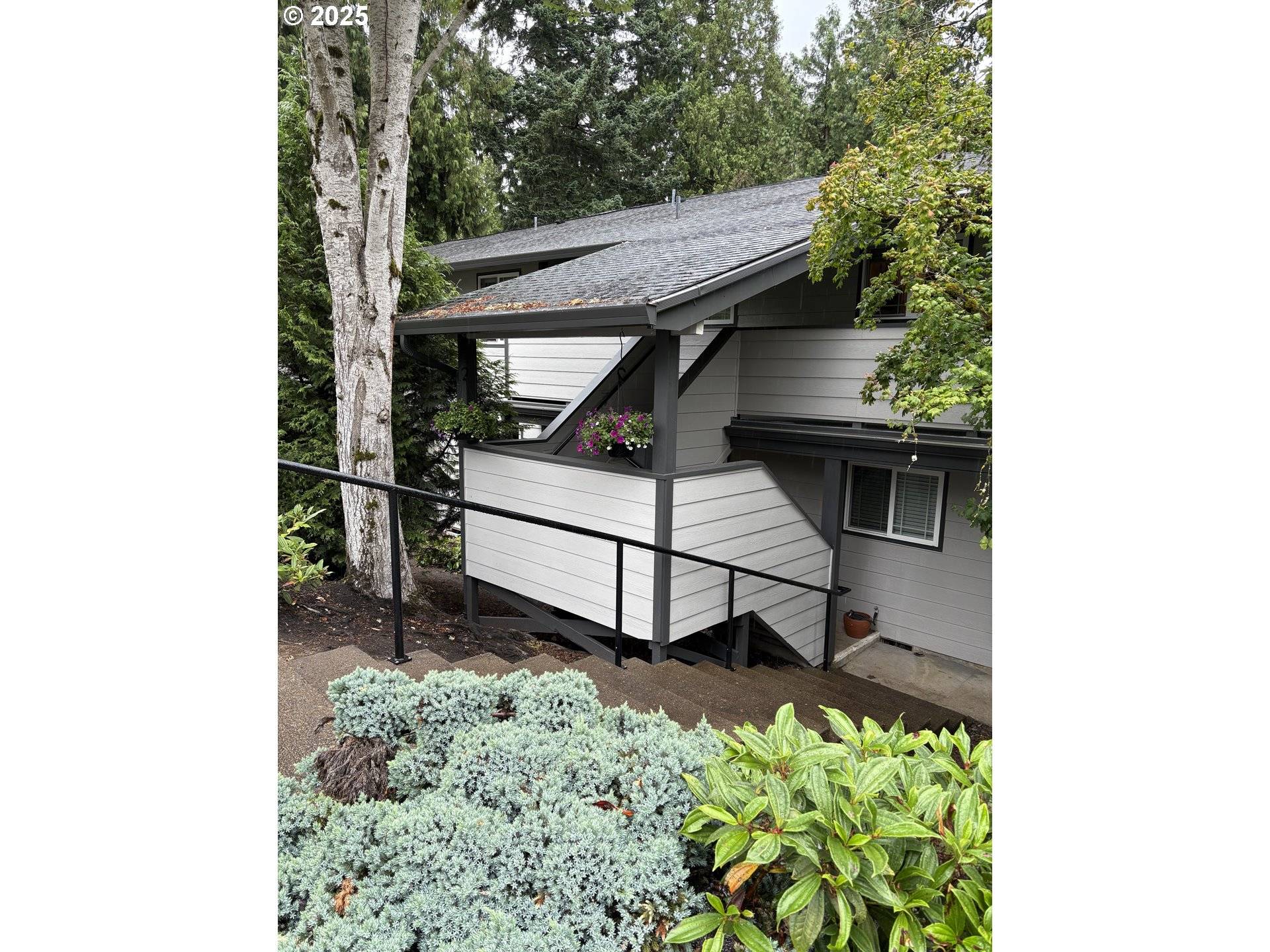 Wilsonville, OR 97070,29700 SW COURTSIDE DR #43