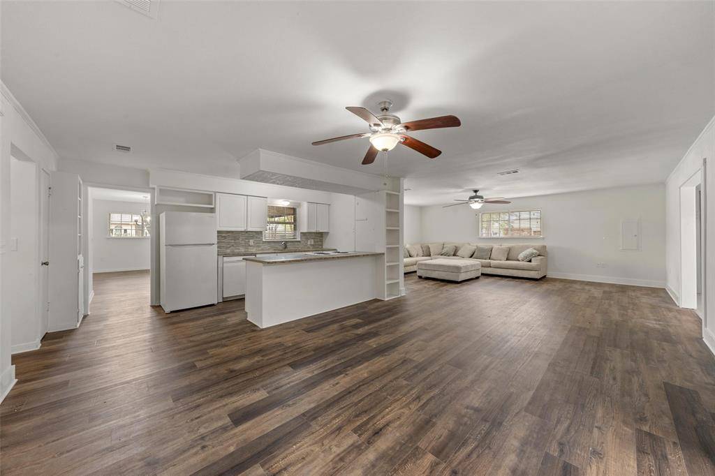 Lacy Lakeview, TX 76705,121 Faye Street