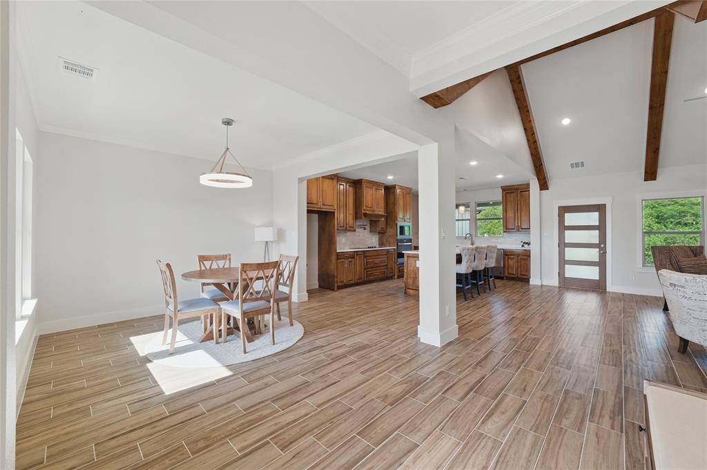 Weatherford, TX 76087,107 Stagecoach Trail
