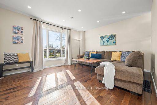 Oshawa, ON L1J 1G9,272 Phillip Murray AVE N