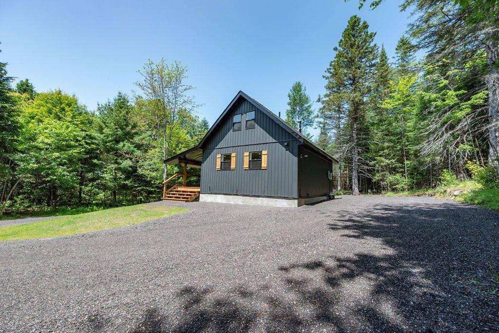 Laurentian Valley, ON K8A 6W8,139 Dabers RD
