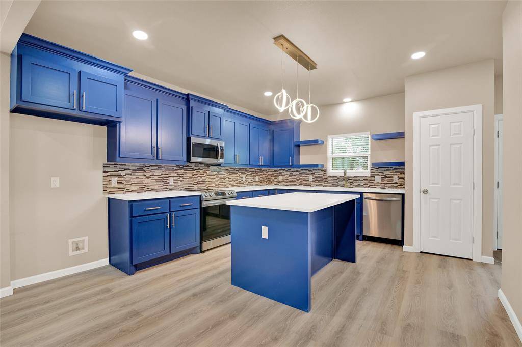 Sherman, TX 75090,703 S Montgomery Street