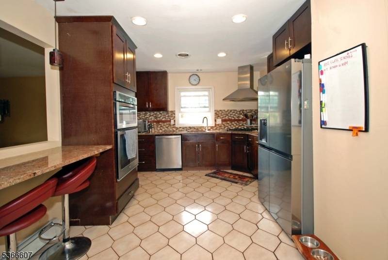 Wood-ridge Boro, NJ 07075,561 Anderson Ave