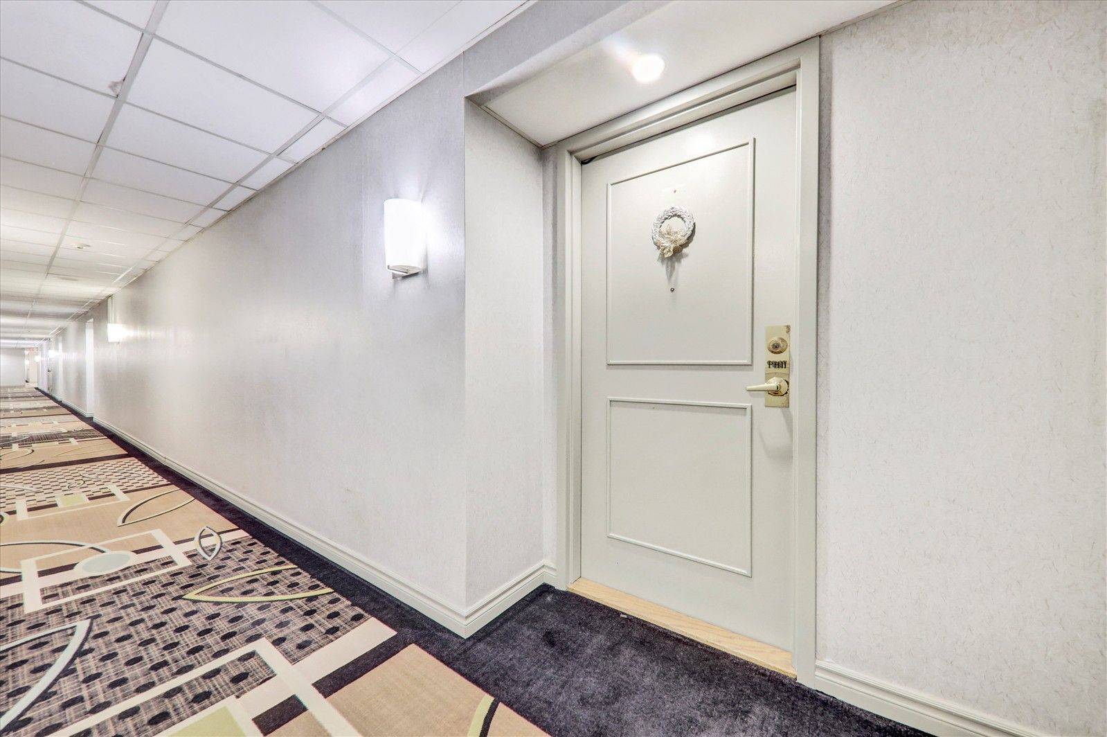 Toronto E11, ON M1B 5P1,430 Mclevin AVE #Ph11