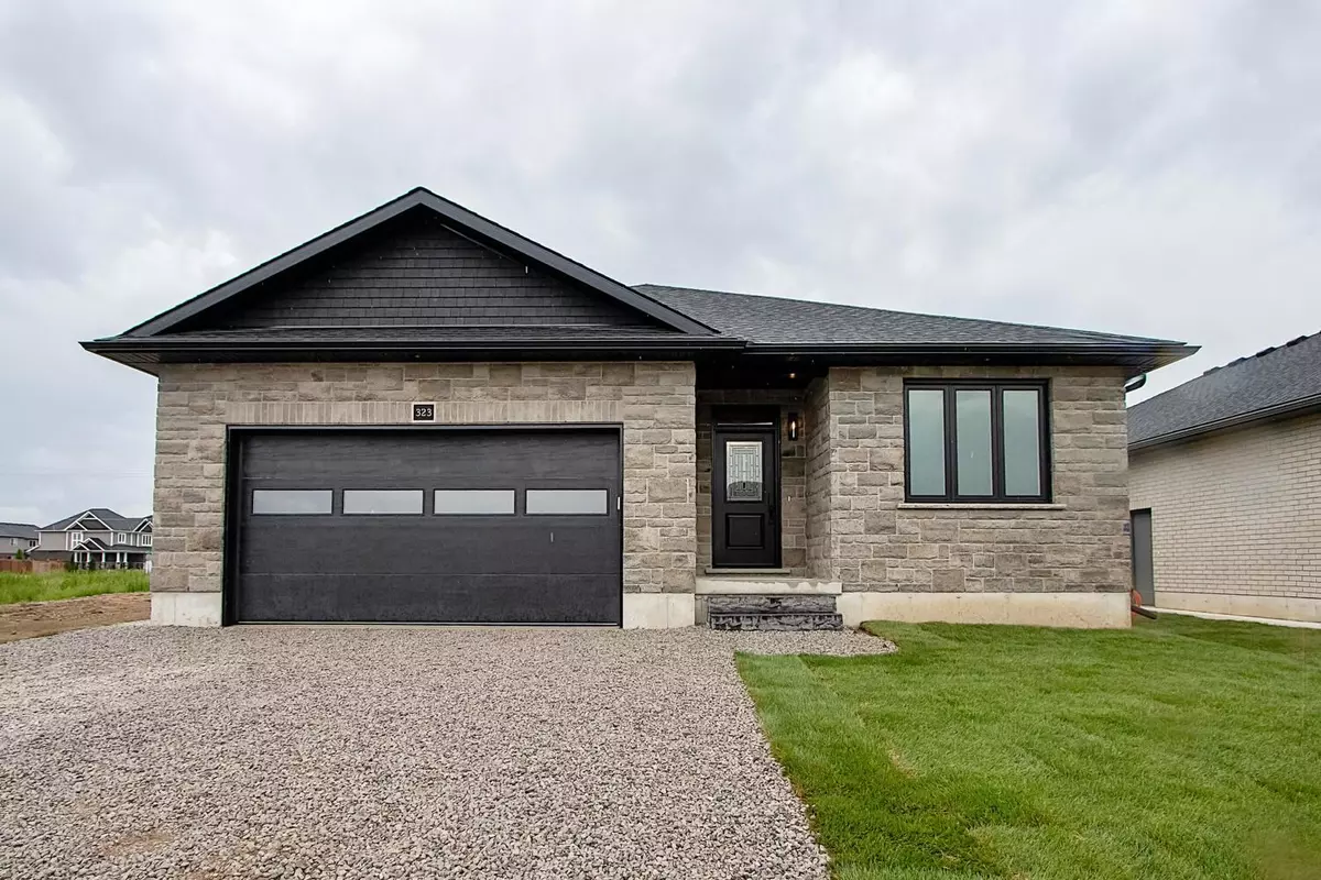 Stratford, ON N5A 0J7,323 Orr ST