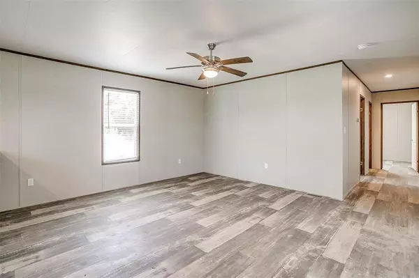 Granbury, TX 76048,6111 New Mexico Trail