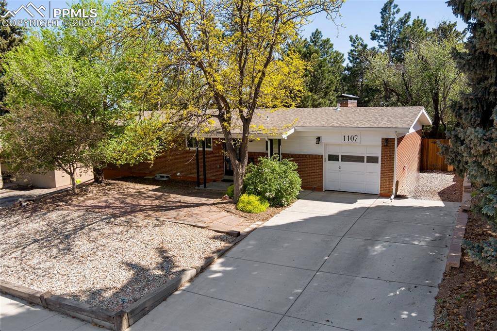 1107 Parkview BLVD, Colorado Springs, CO 80905