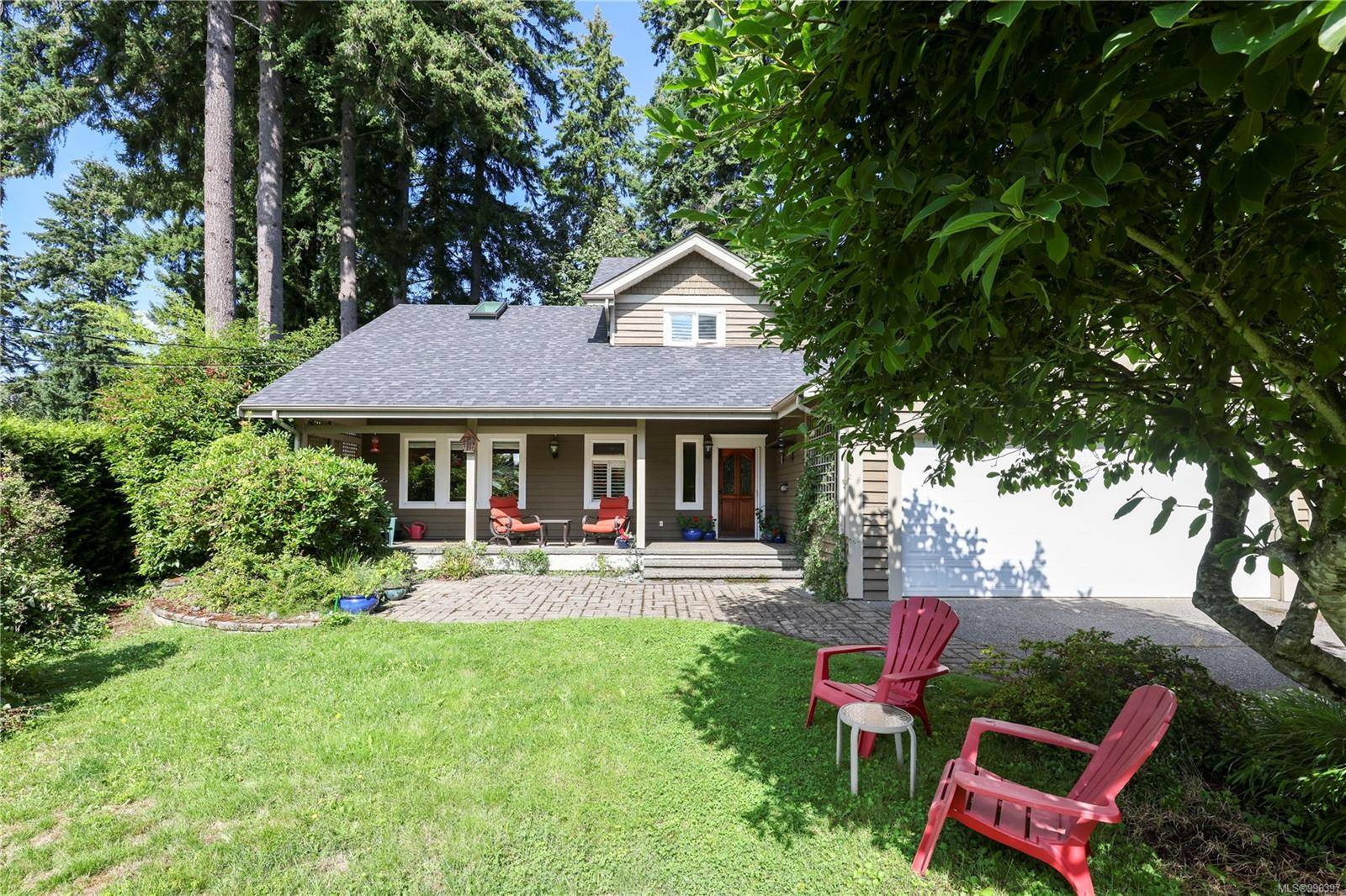 Courtenay, BC V9N 1E9,789 3RD St