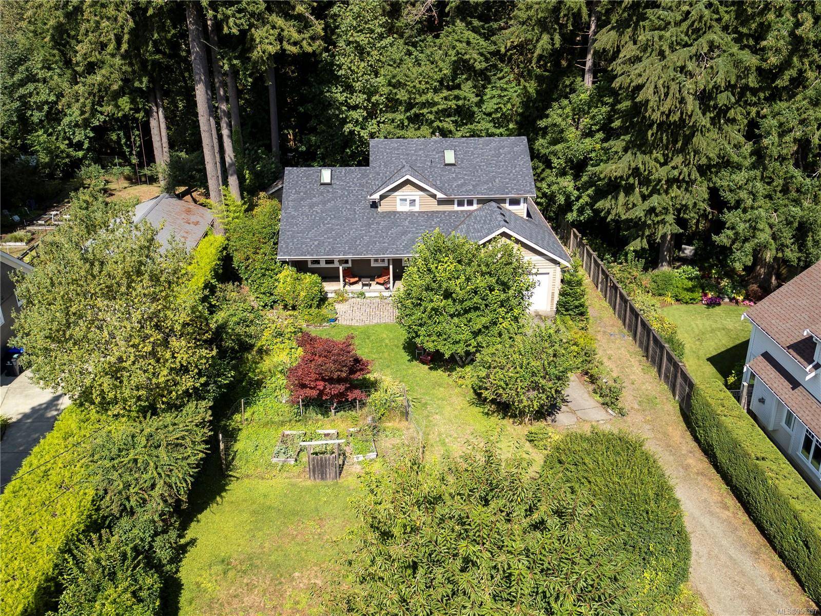 Courtenay, BC V9N 1E9,789 3RD St