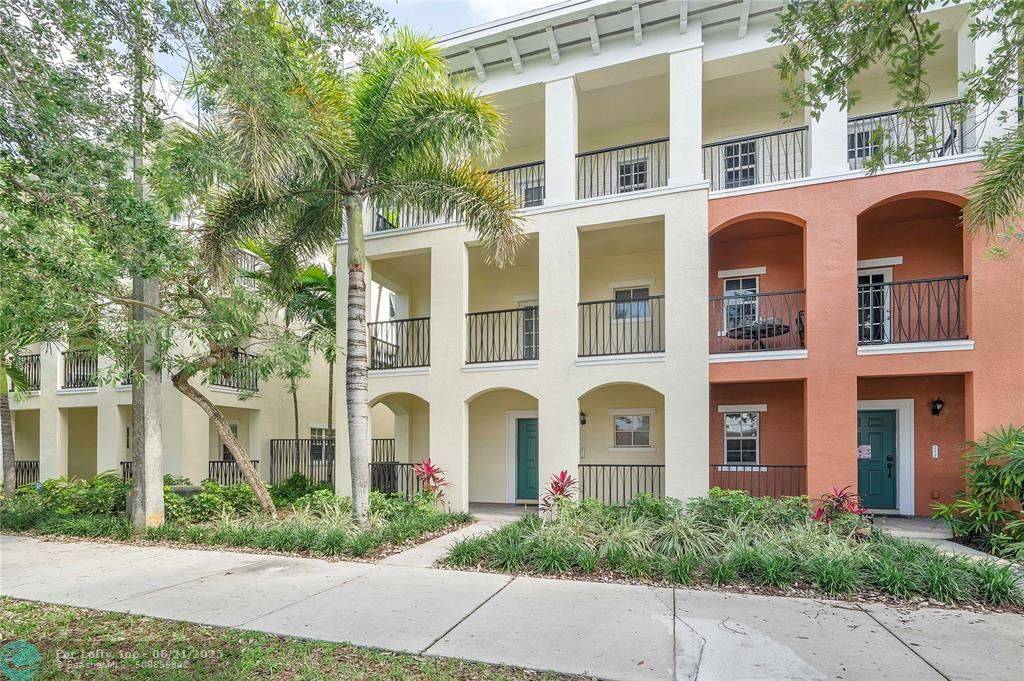 Pompano Beach, FL 33060,241 SW 6th Pl