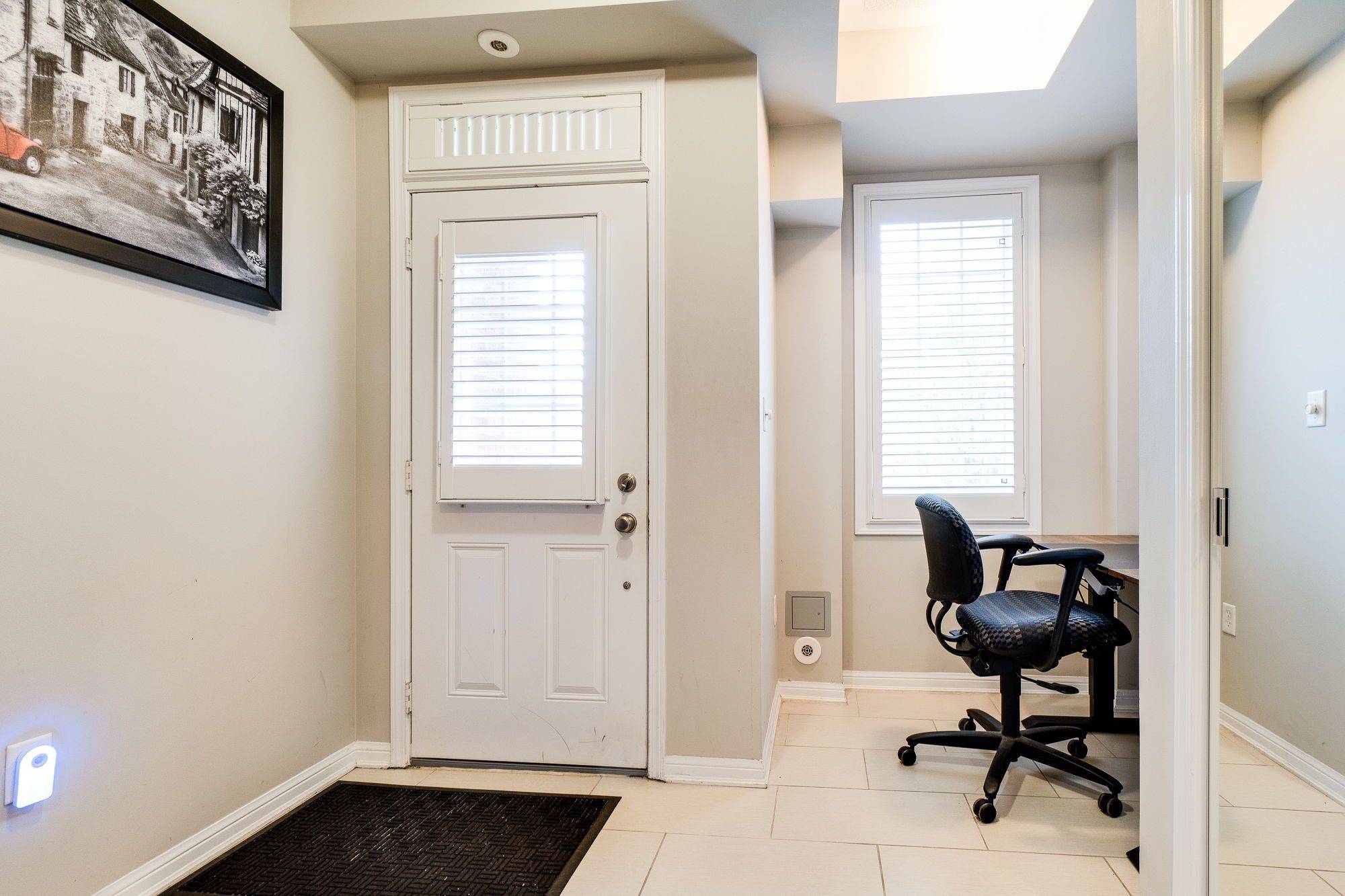 Oakville, ON L6M 4C2,2614 Dashwood DR #24