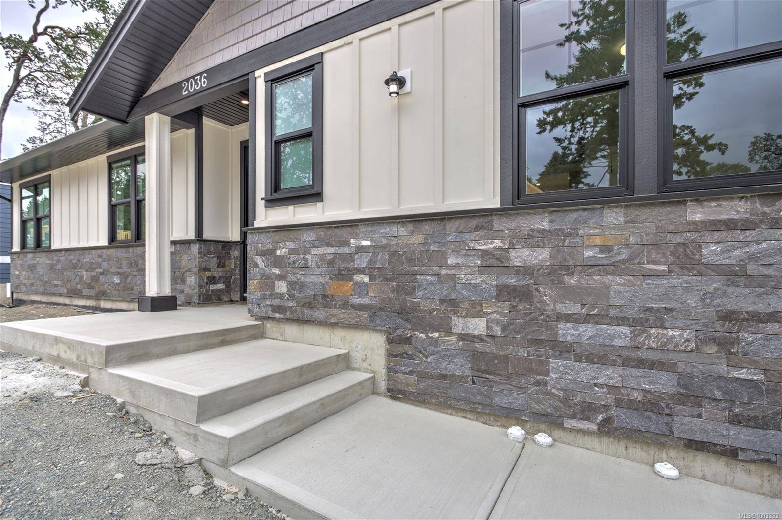 Duncan, BC V9L 0J2,2036 Oakhill Pl