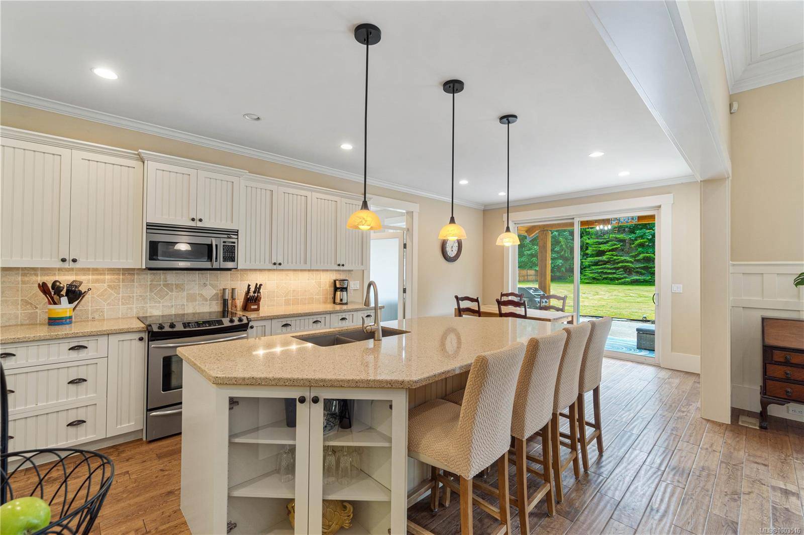Qualicum Beach, BC V9K 2G4,1156 Allgard Rd