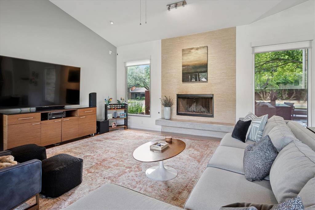 Fort Worth, TX 76107,613 N Bailey Avenue
