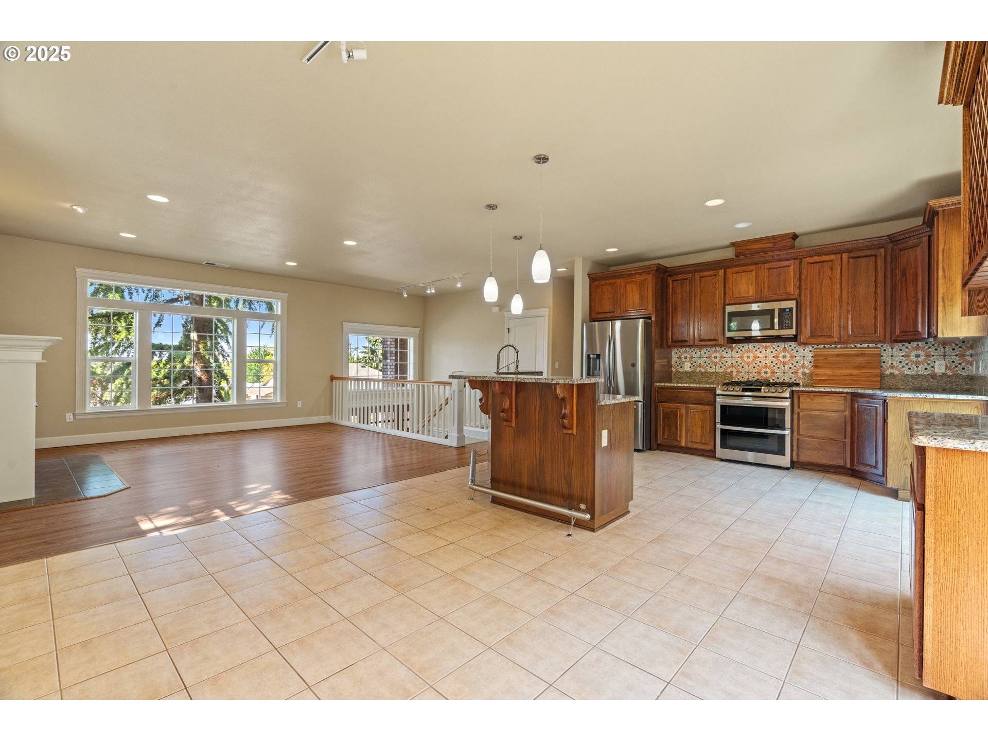 Salem, OR 97304,1748 HARDIN AVE NW