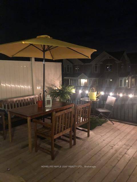 Hamilton, ON L8B 1V7,22 Spring Creek DR #4