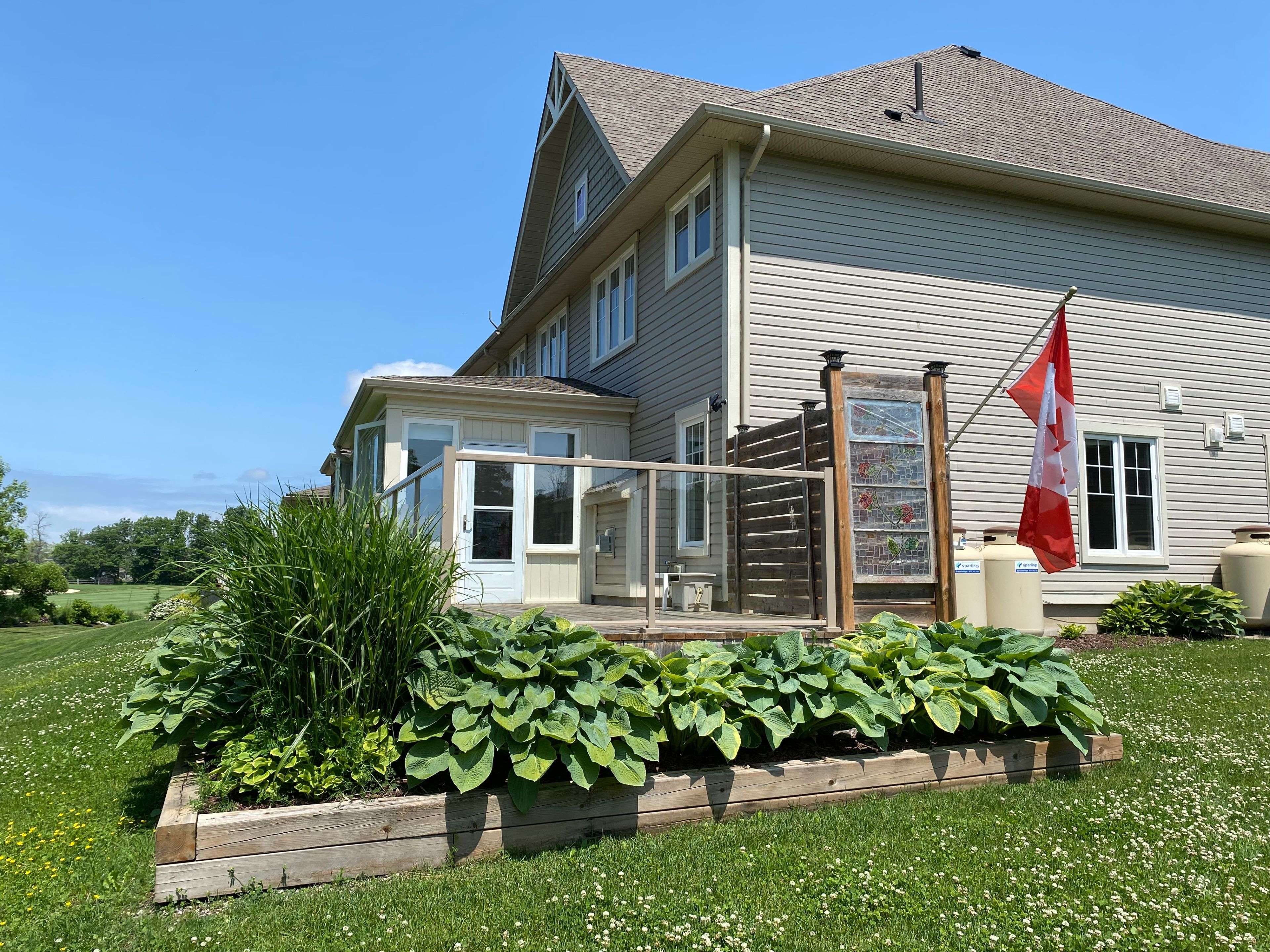 Georgian Bay, ON L0K 1S0,28 Masters CRES