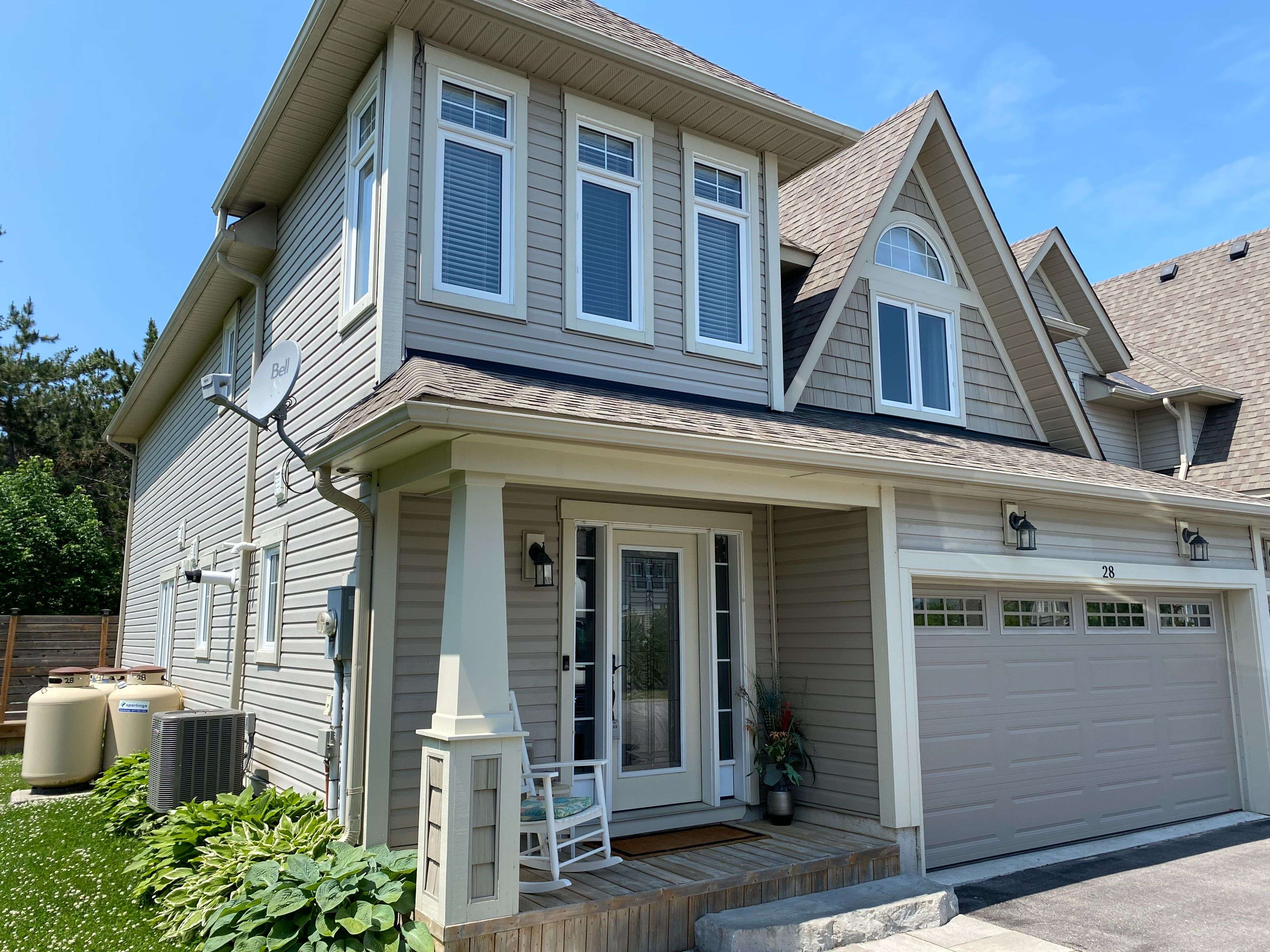 28 Masters CRES, Georgian Bay, ON L0K 1S0