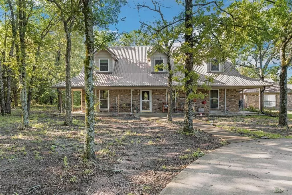 Honey Grove, TX 75446,906 County Road 2770