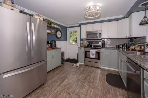 Wantage Twp., NJ 07461,31 Bergen Ave