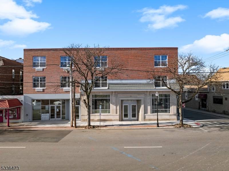 Clifton City, NJ 07011,1 Center St #201