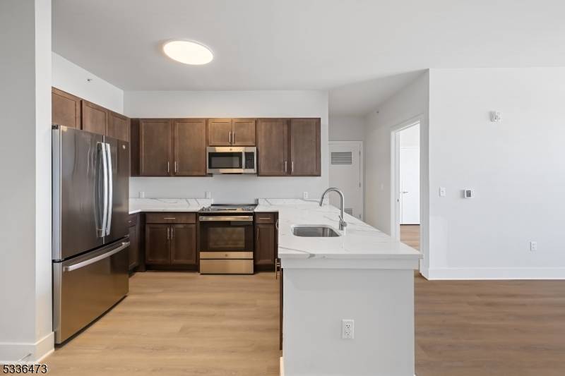 Clifton City, NJ 07011,1 Center St #201